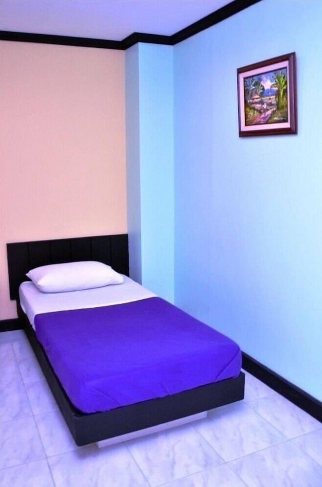Davao Royal Suites and Residences 10/31