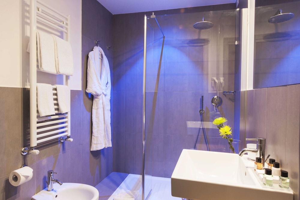 Giuturna Boutique Hotel 25/73