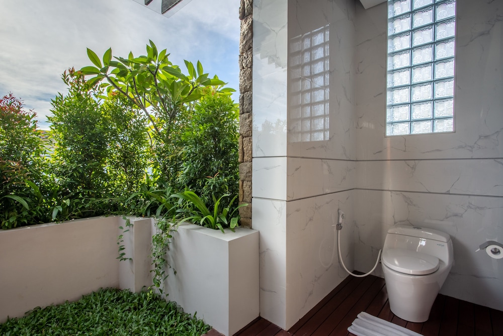 The Amarta Villa 45/46