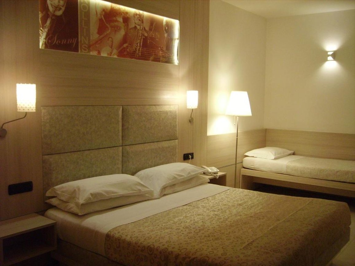 Hotel Degli Haethey 10/21
