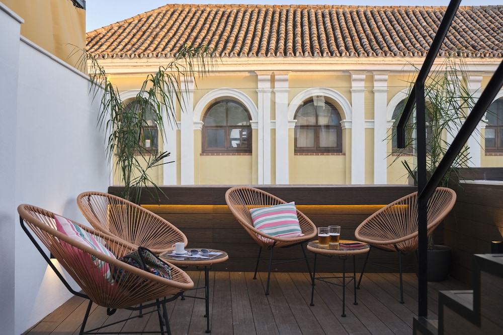 Sweet Sevilla Suites 45/50