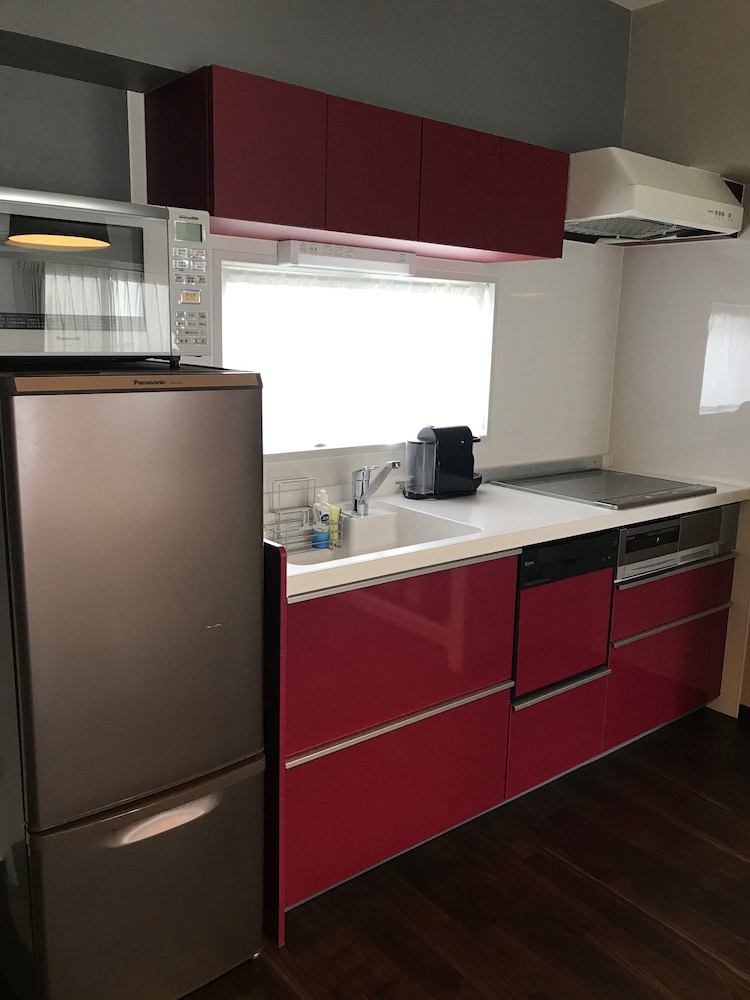 Wallaby House 12/46