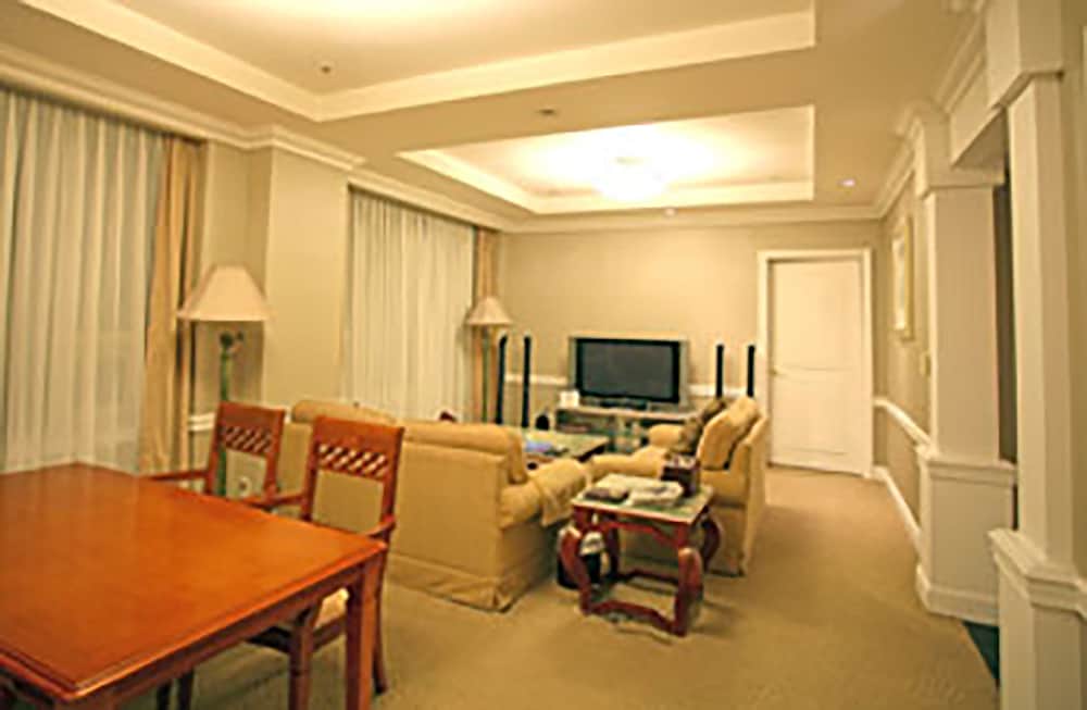 High1 Hotel 35/55