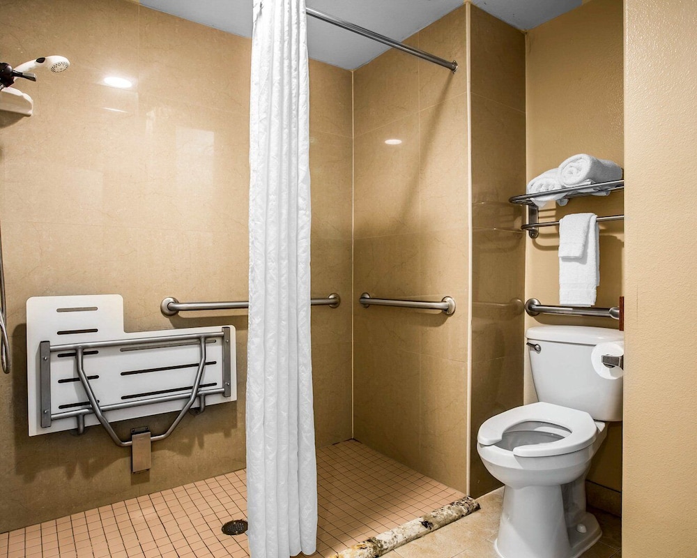 Motel 6 Carlsbad, CA - North Near Legoland 62/66