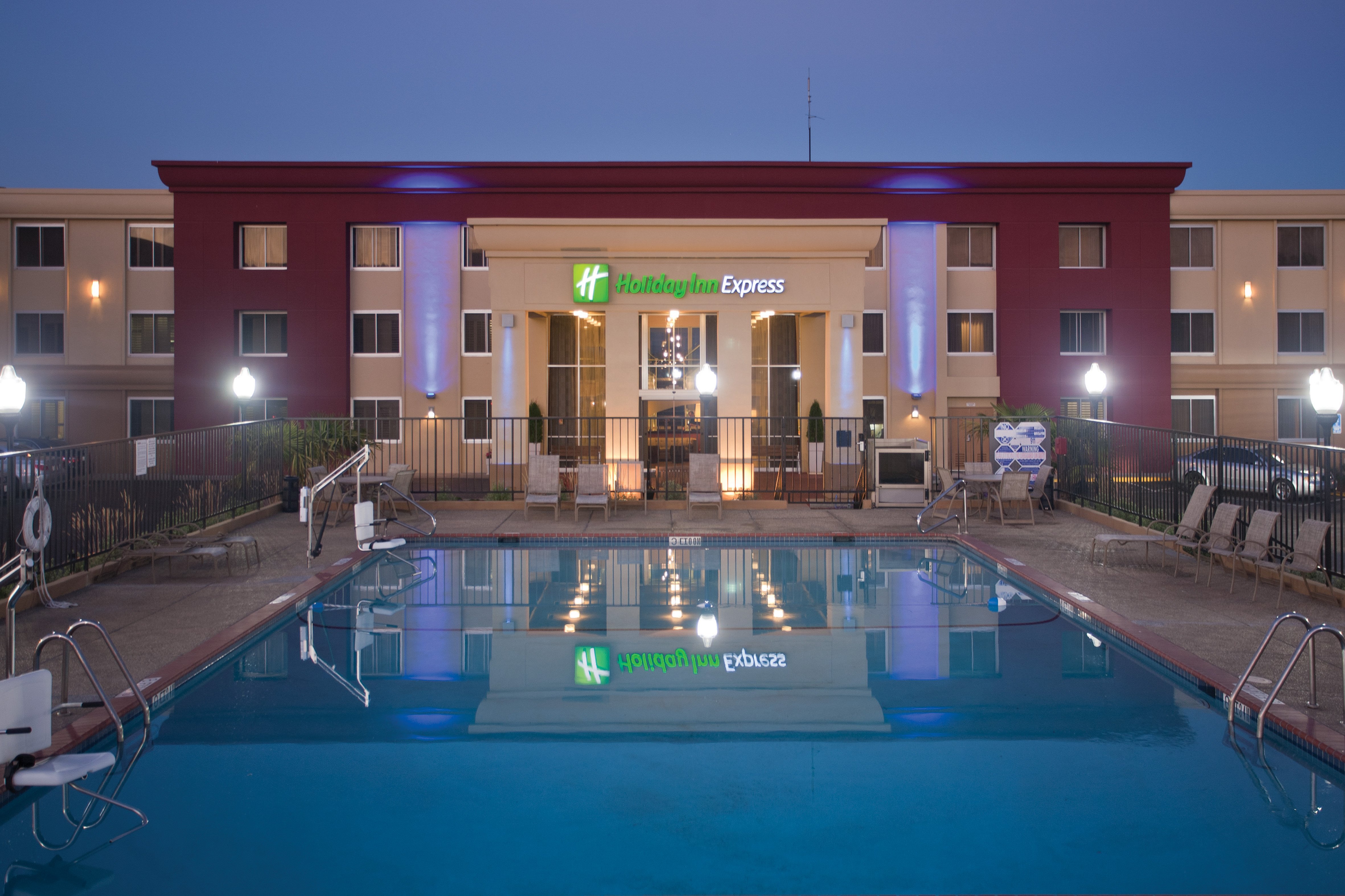 Holiday Inn Express San Francisco Airport South 2/52
