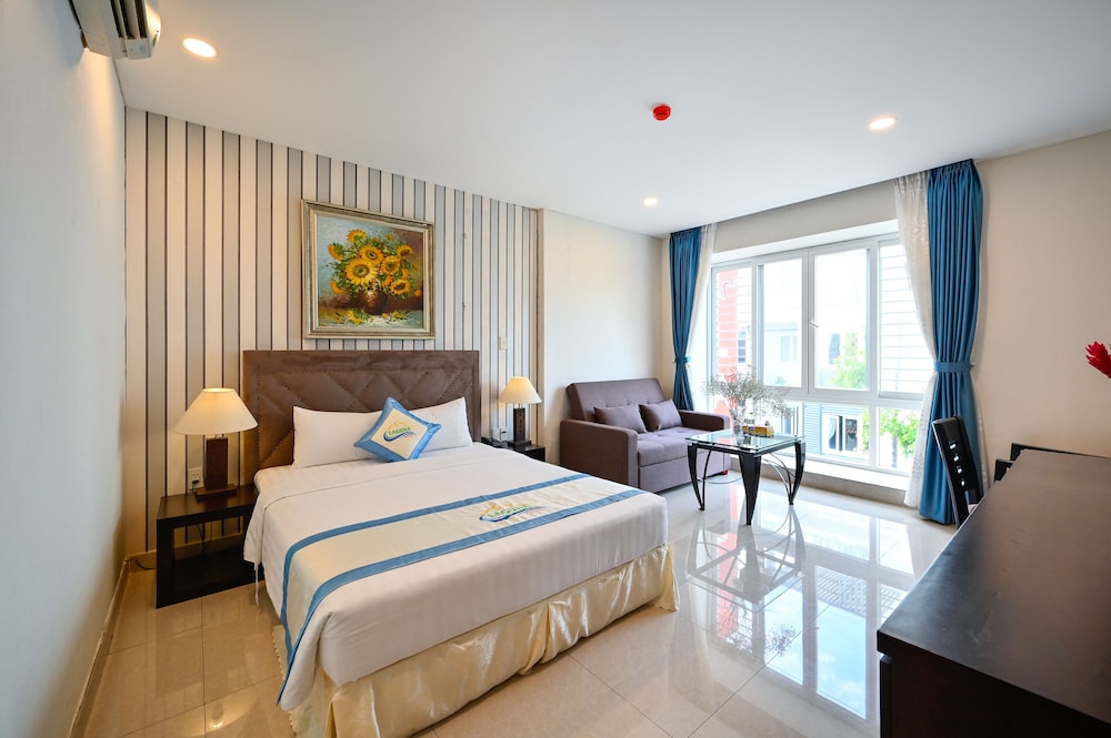 Laguna Hotel 17/41