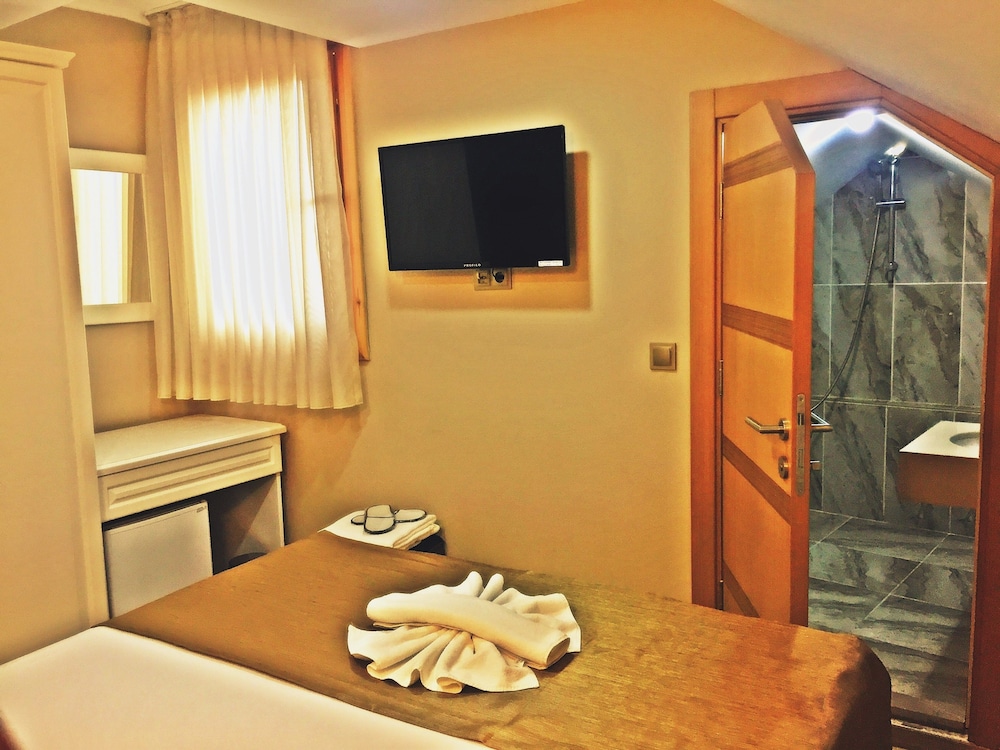 Feza Otel 58/64