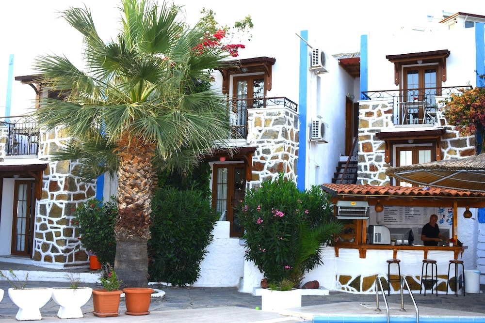 Dasis Hotel & Suites 27/40
