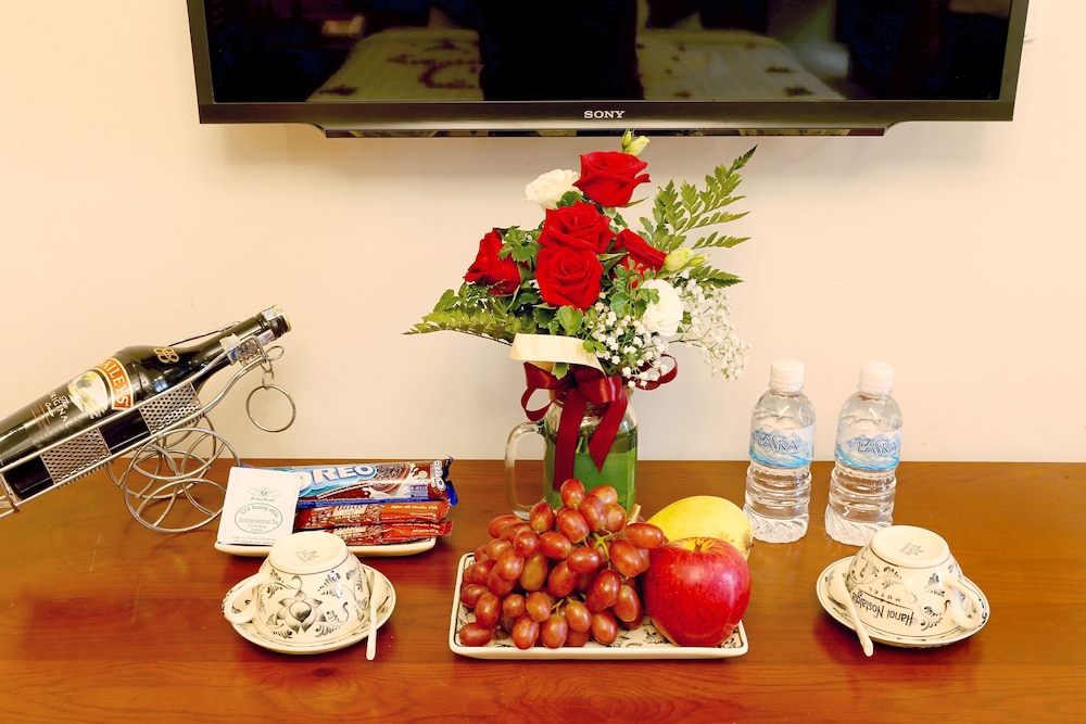 Hanoi Nostalgia Hotel & Spa 48/64