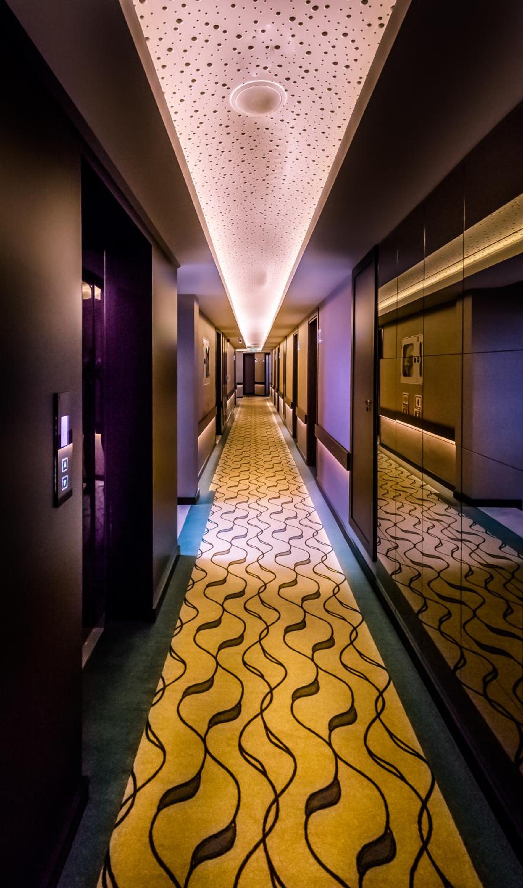 Lozengrad Hotel 29/48