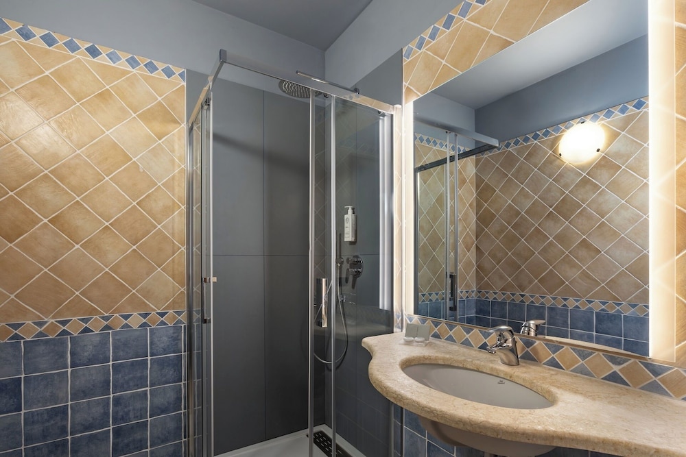 Blu Hotel Morisco Village 80/80