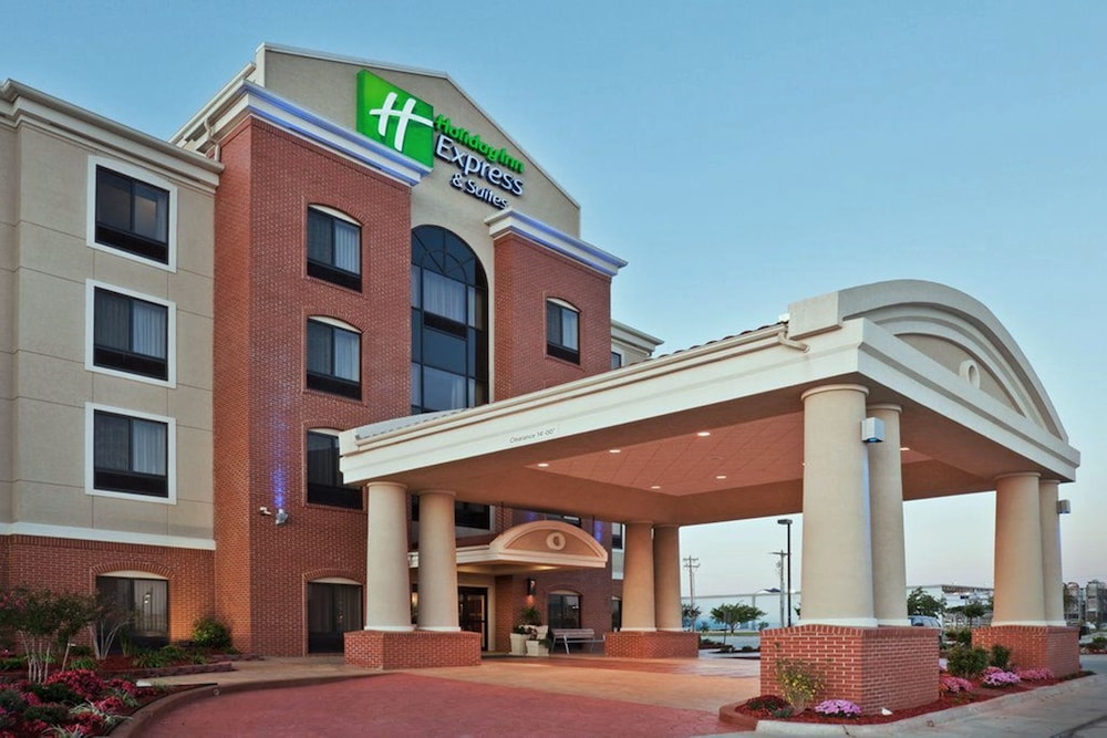Holiday Inn Express Suites Greensburg 12/58