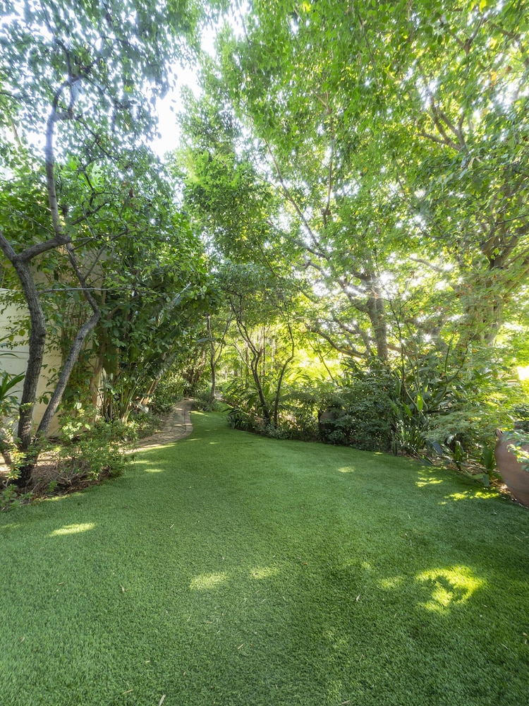 Sunset Marquis Hotel and Villas 39/45