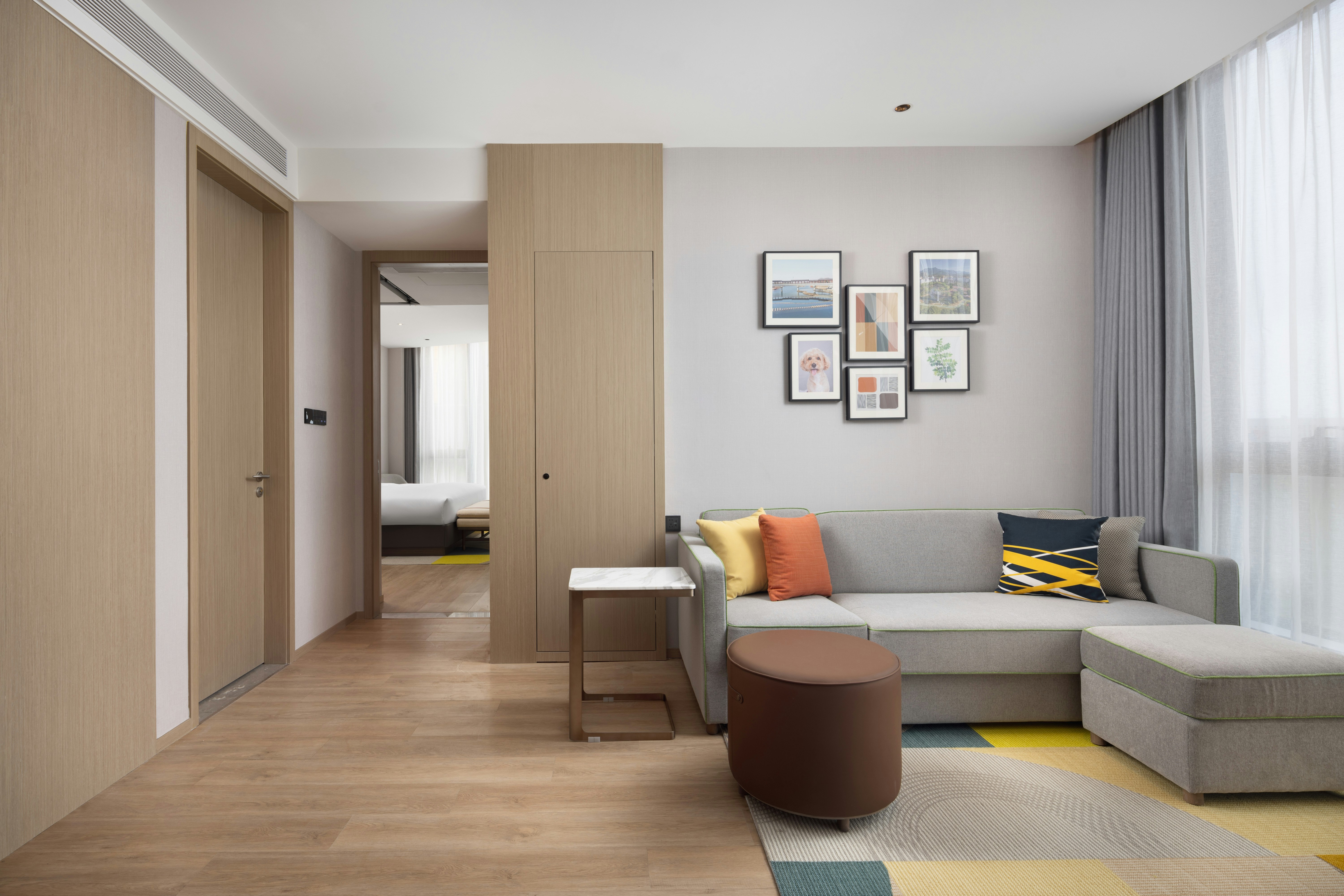 Home2 Suites by Hilton Yiwu World Trade Center 33/60