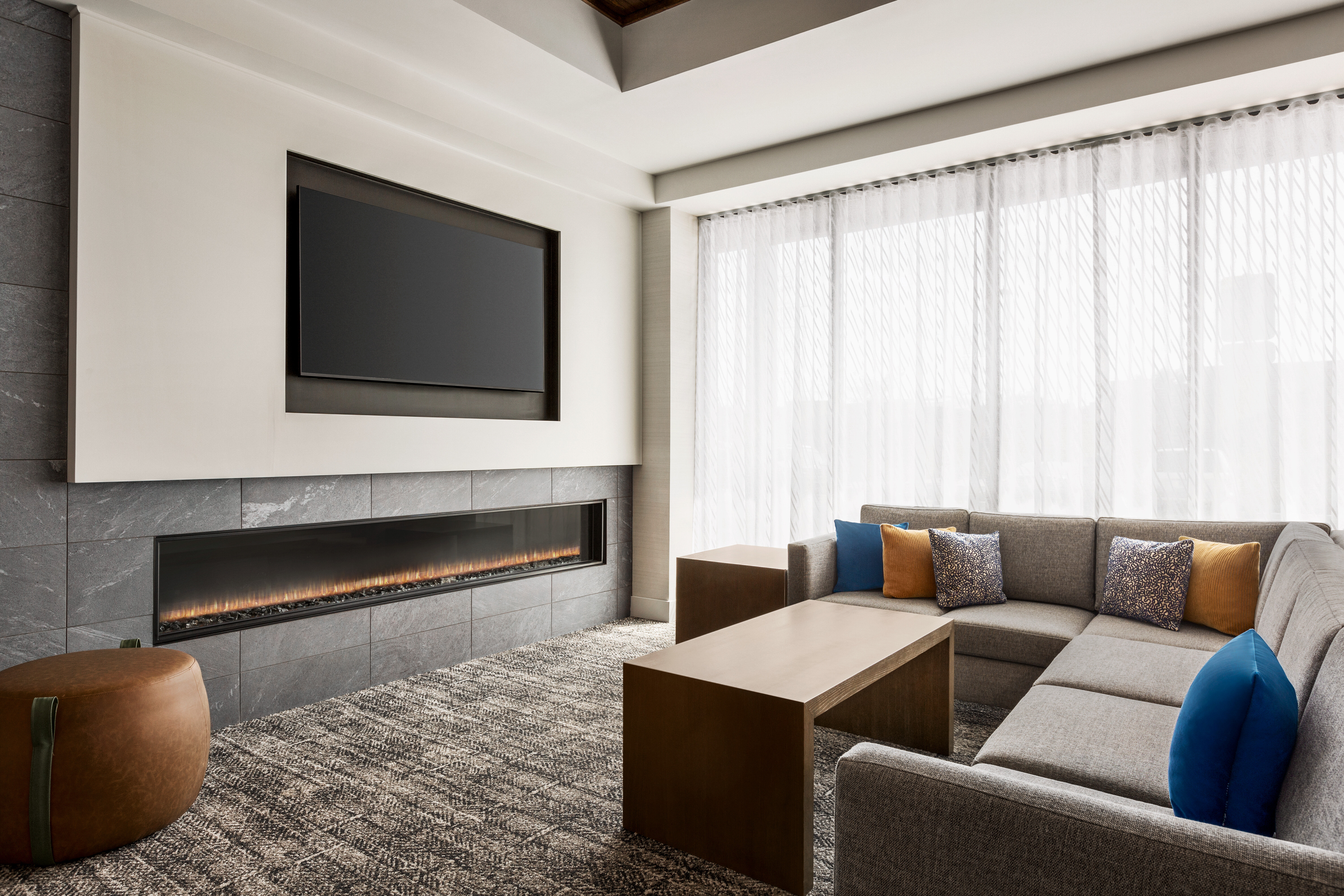 Staybridge Suites Indianapolis South - Greenwood by IHG 17/21