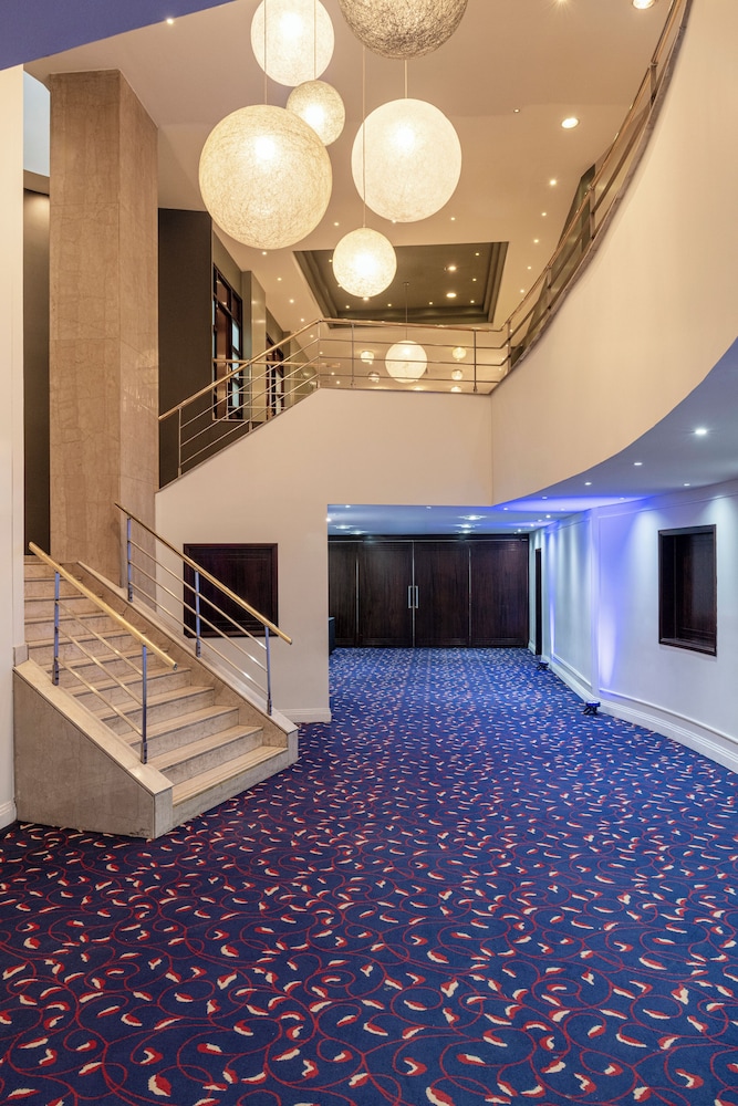ARGENTA TOWER HOTEL 11/64
