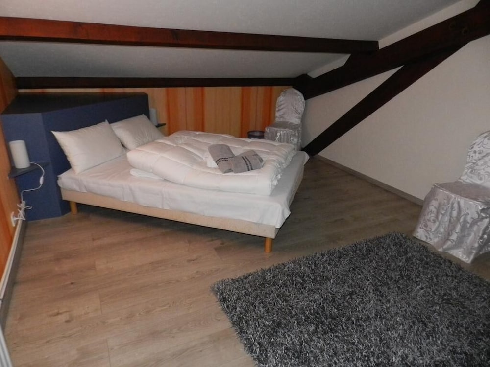 Domaine des Pierres Dorees 8/50