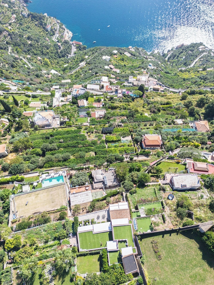 Villa Amore 40/50