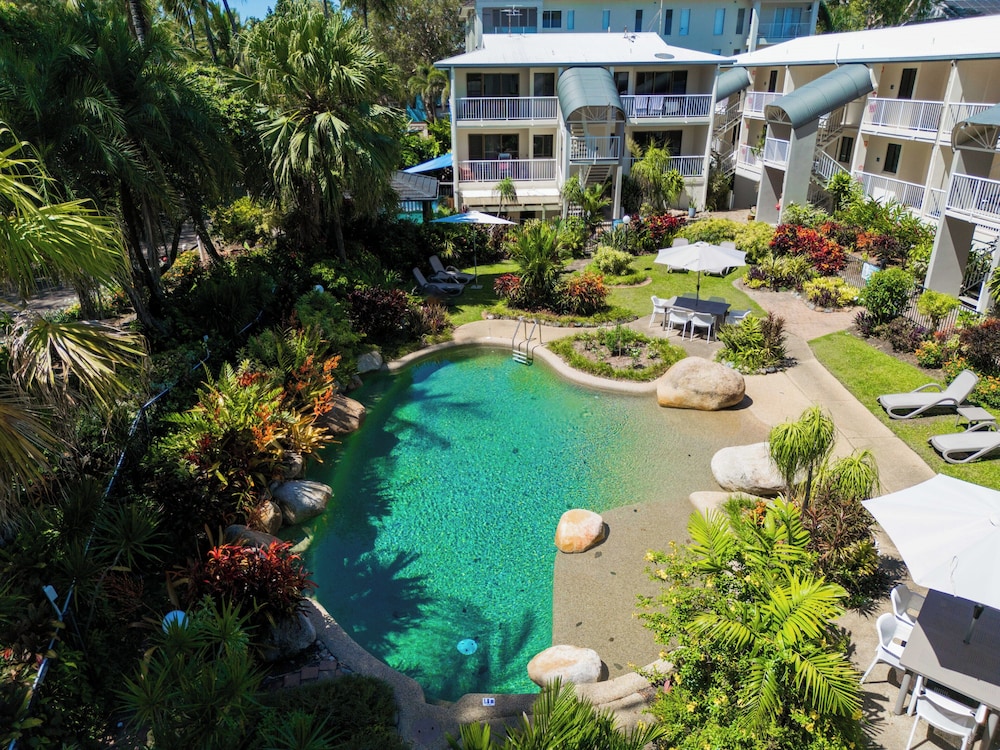 Melaleuca Resort 68/72