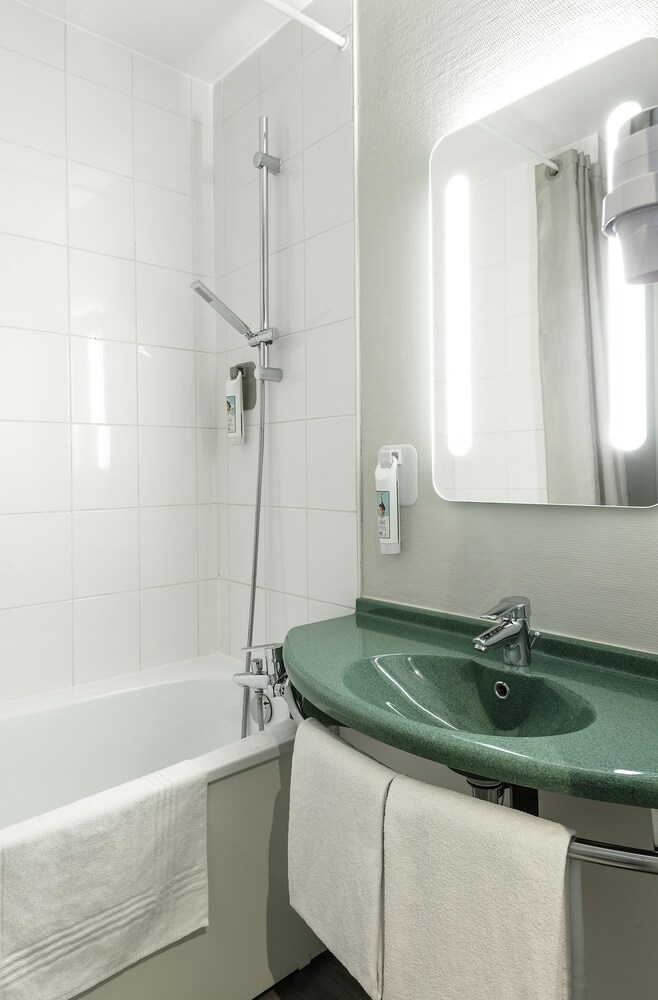 Ibis Brive Centre 25/65