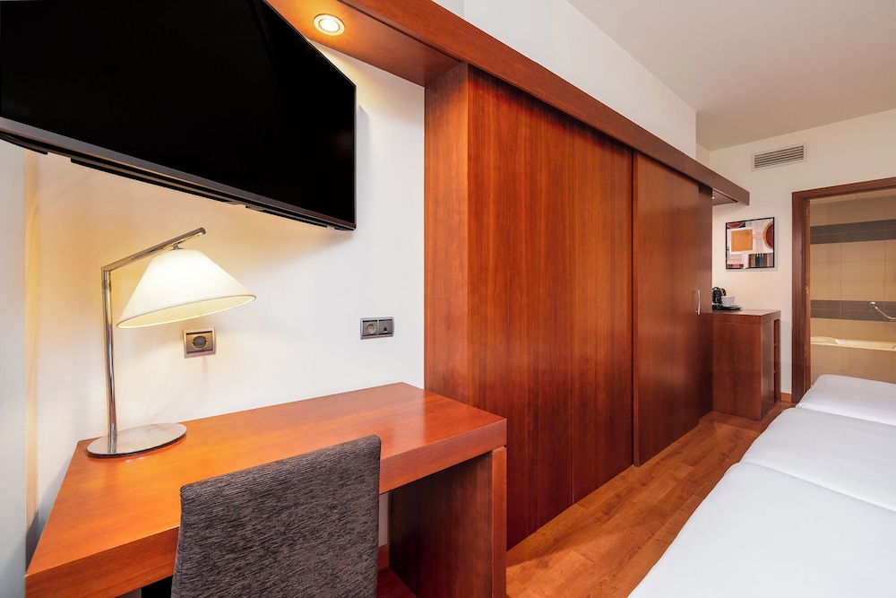 Senator Huelva Hotel 6/50