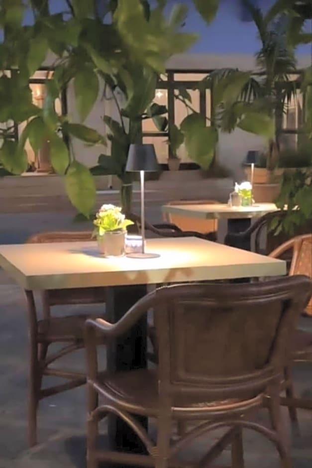 Hotel Al Faro 72/75