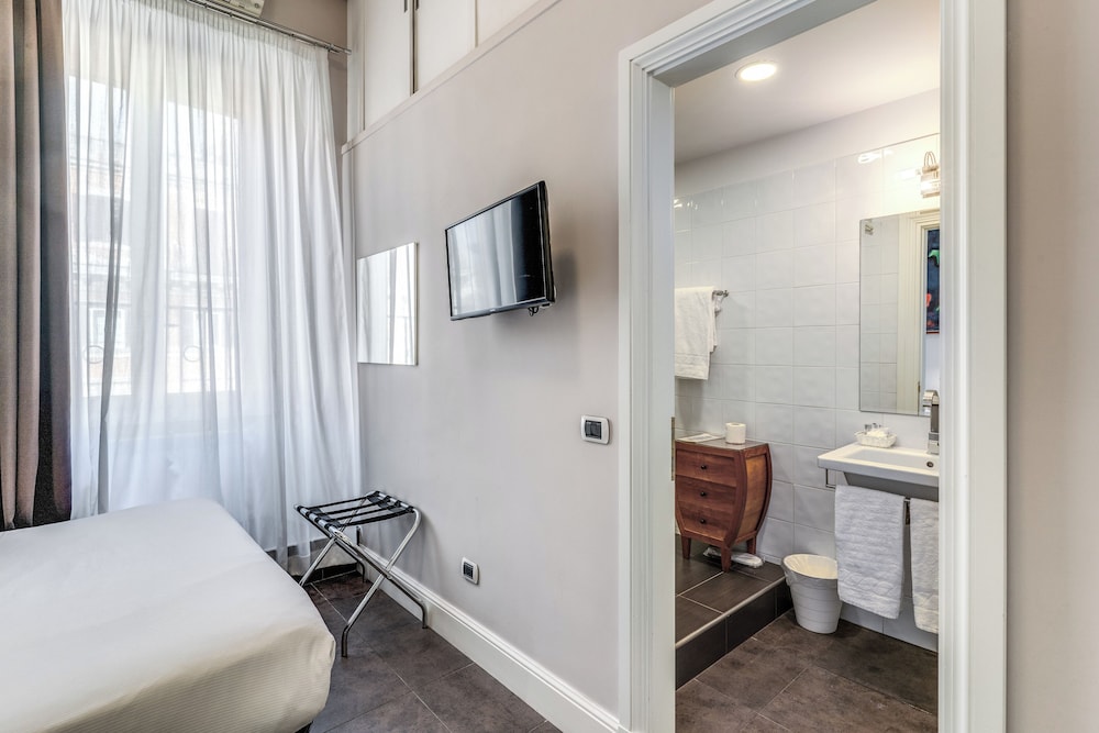 Guest House Cavour 278 51/56