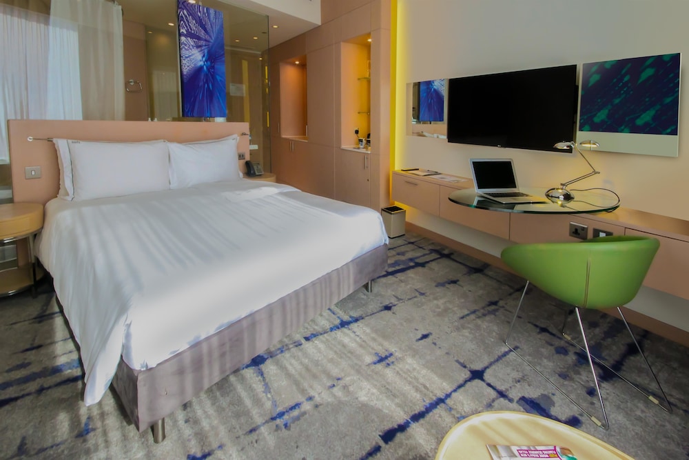 Media One Hotel Dubai, WorldHotels Crafted 18/97