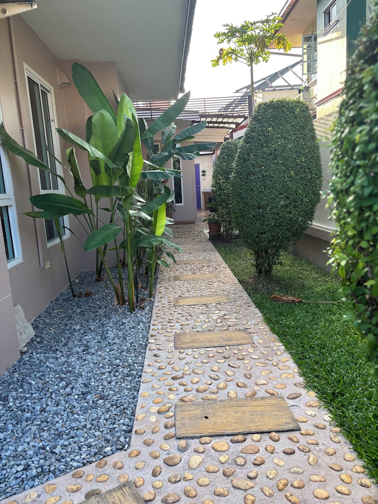 Abani Jomtien Inn 41/50