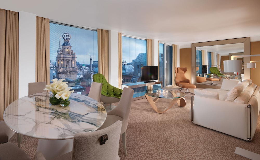 St Martins Lane Hotel 46/75