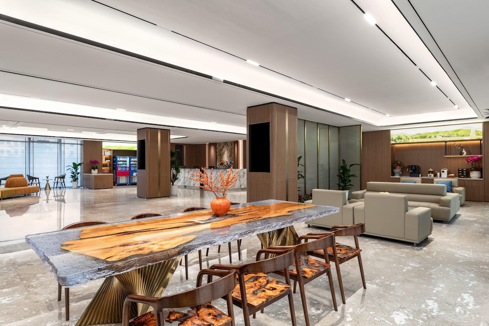 Days Hotel by Wyndham Huzhou Anji 24/28