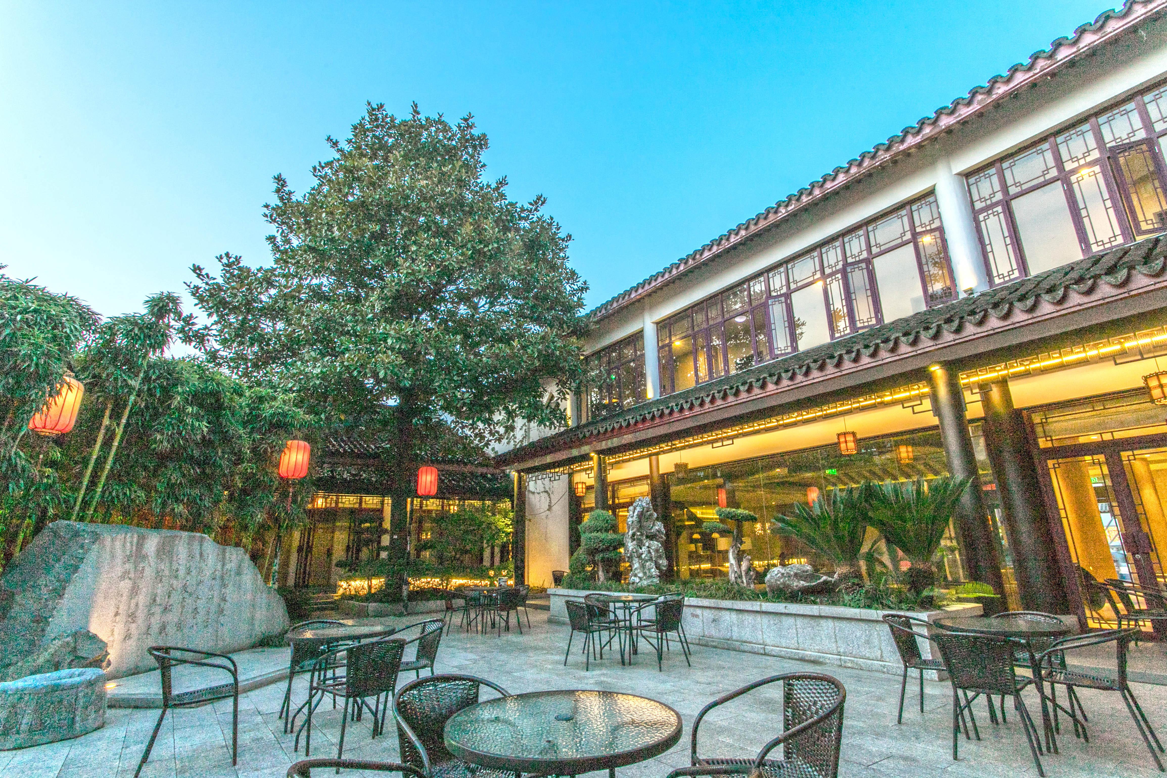 Quanji Hotel 4/32