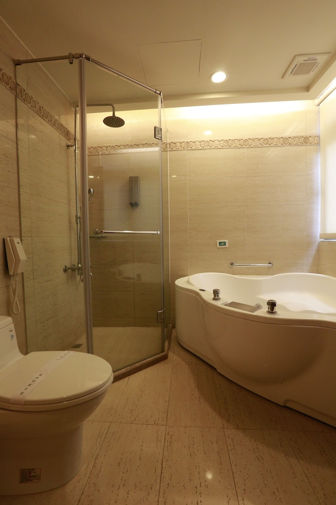 Jingan Classical Inn 16/34