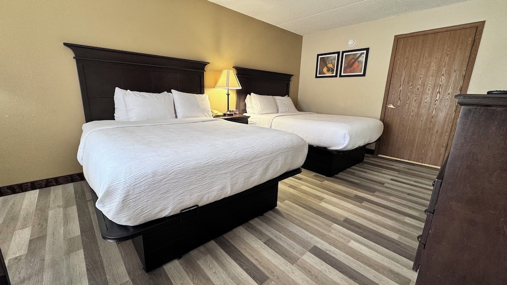ROOM, 2 QUEEN BEDS