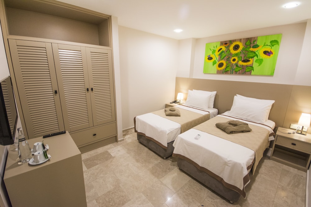 Eng Boutique Hotel 8/36