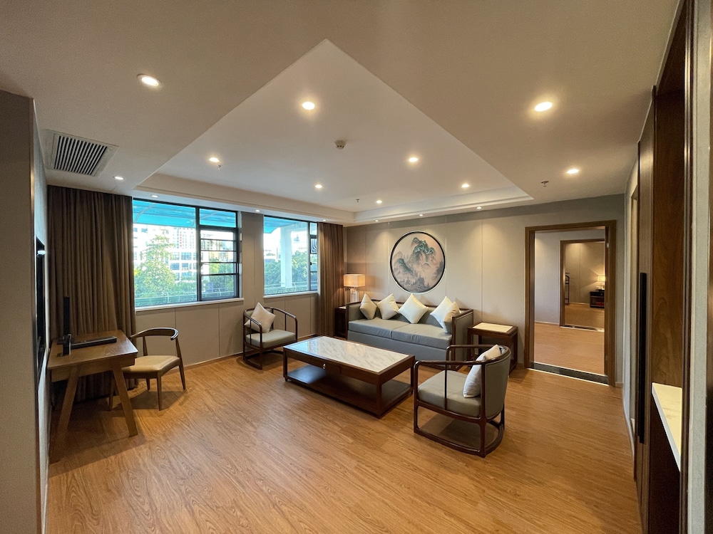 White Swan Guest House (Zhaoqing Hubin) 20/44