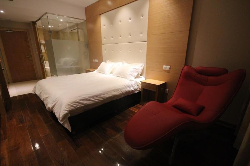 Menoir Dorsett Hotel 26/44