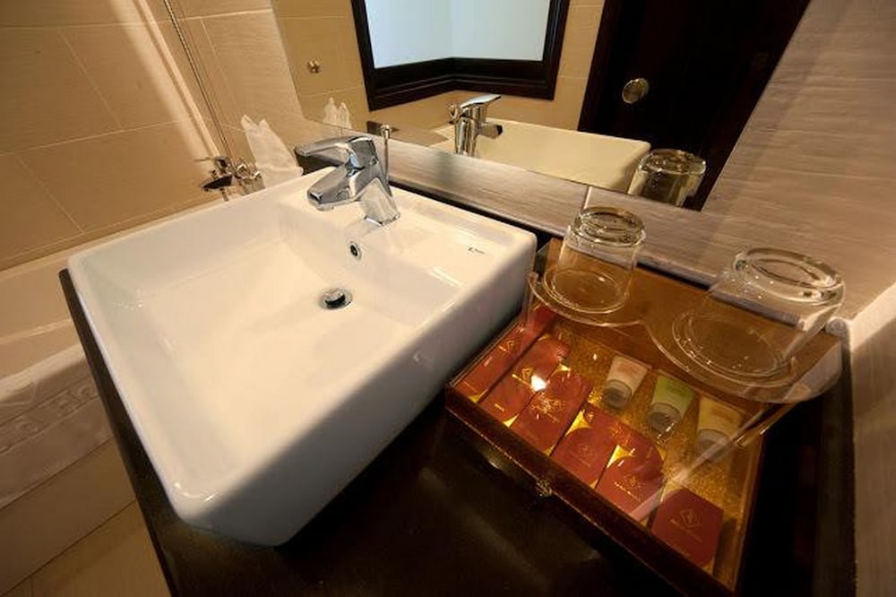 Gold Hotel Hue 30/31