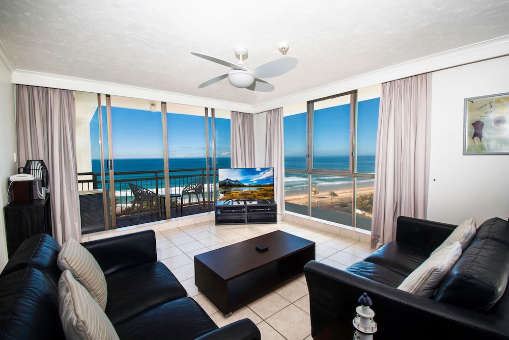 Seacrest Beachfront Holiday Apartments 55/69