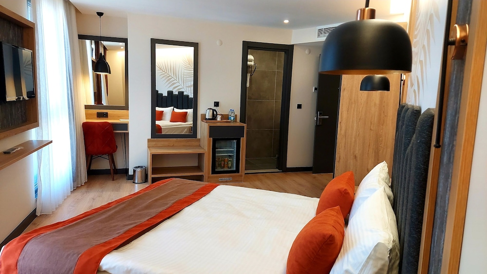 GORUKLE KOZA HOTEL 12/30