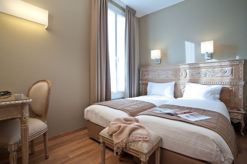 Hotel Du Printemps 13/45