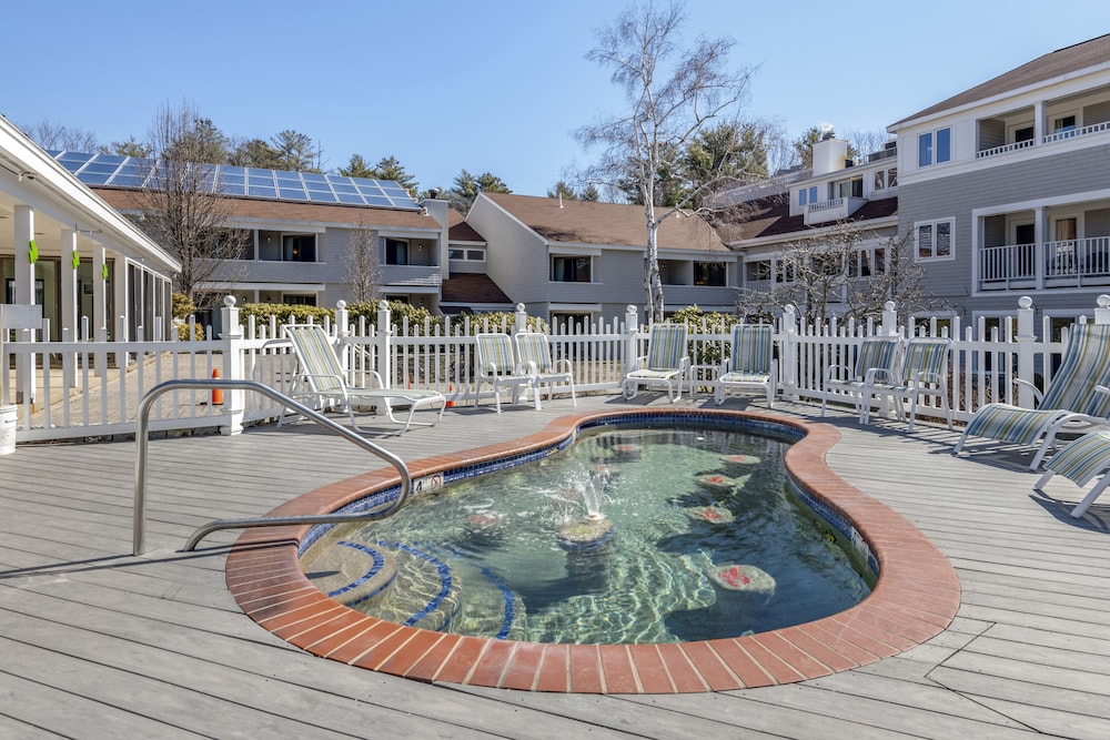MEADOWMERE RESORT 1/74