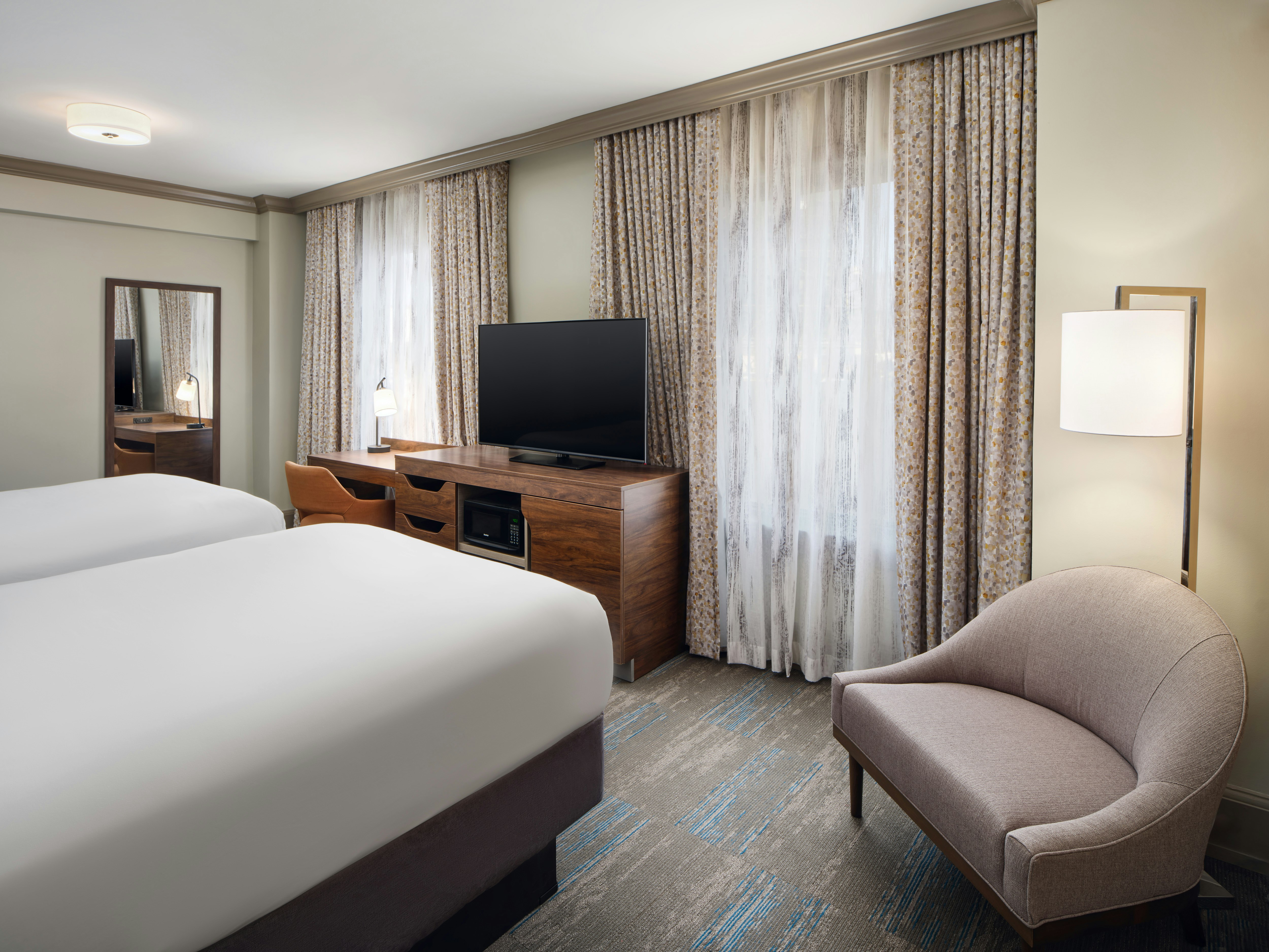 City, 2 Double Beds, Accessible