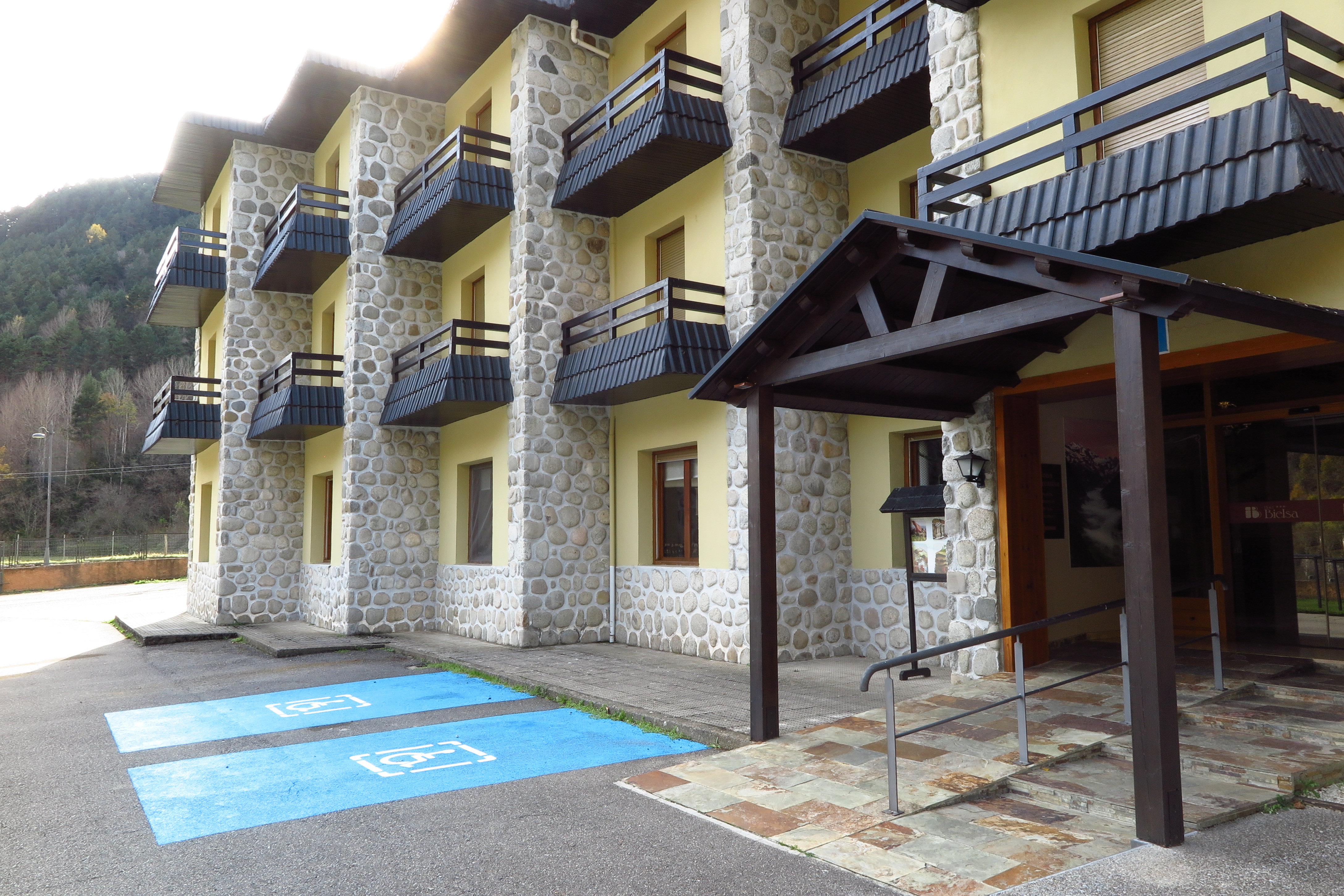 SNO Hotel Bielsa 46/50