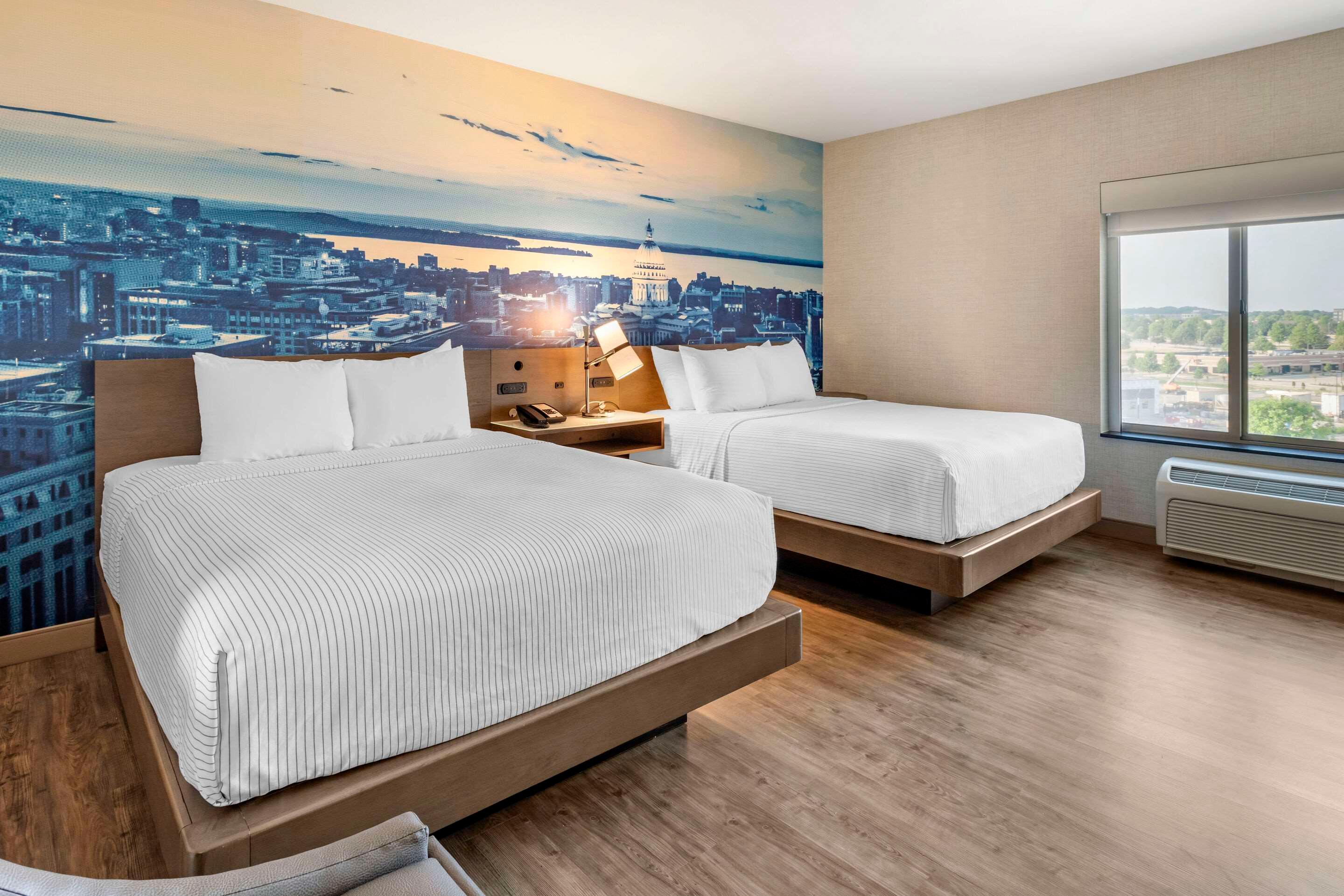 UPGRADE, EFFICIENCY, SUITE, 2 QUEEN BEDS