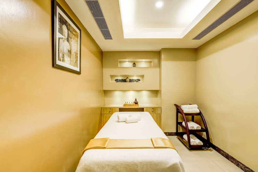 Lemon Tree Hotel Electronics City Bengaluru 22/61