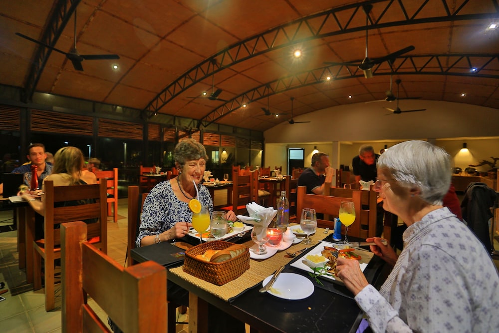 Rainforest Eco Lodge 26/41