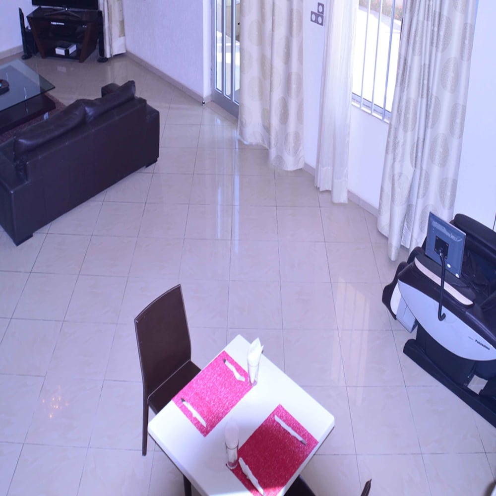 Residences Easy Hotel 25/50