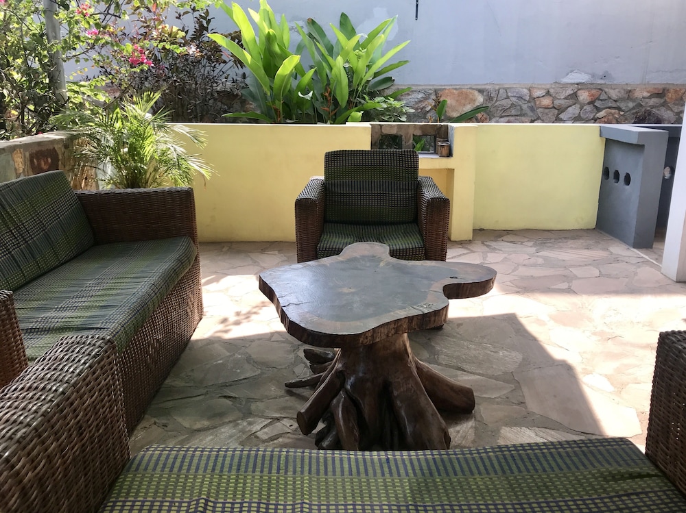 Omanye Lodge 37/50