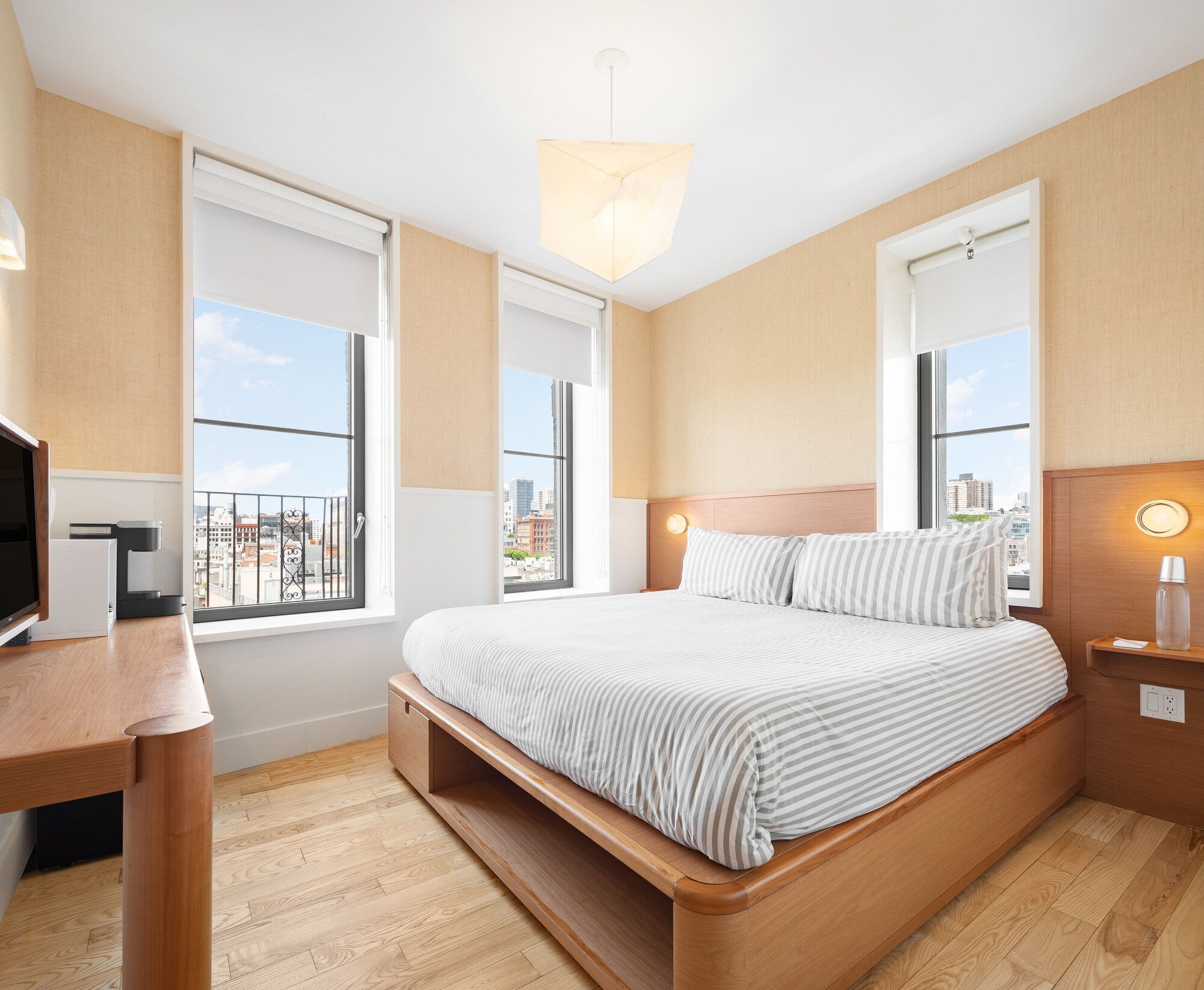 Room, King Bed